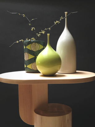 A picture containing table, indoor Description automatically generated